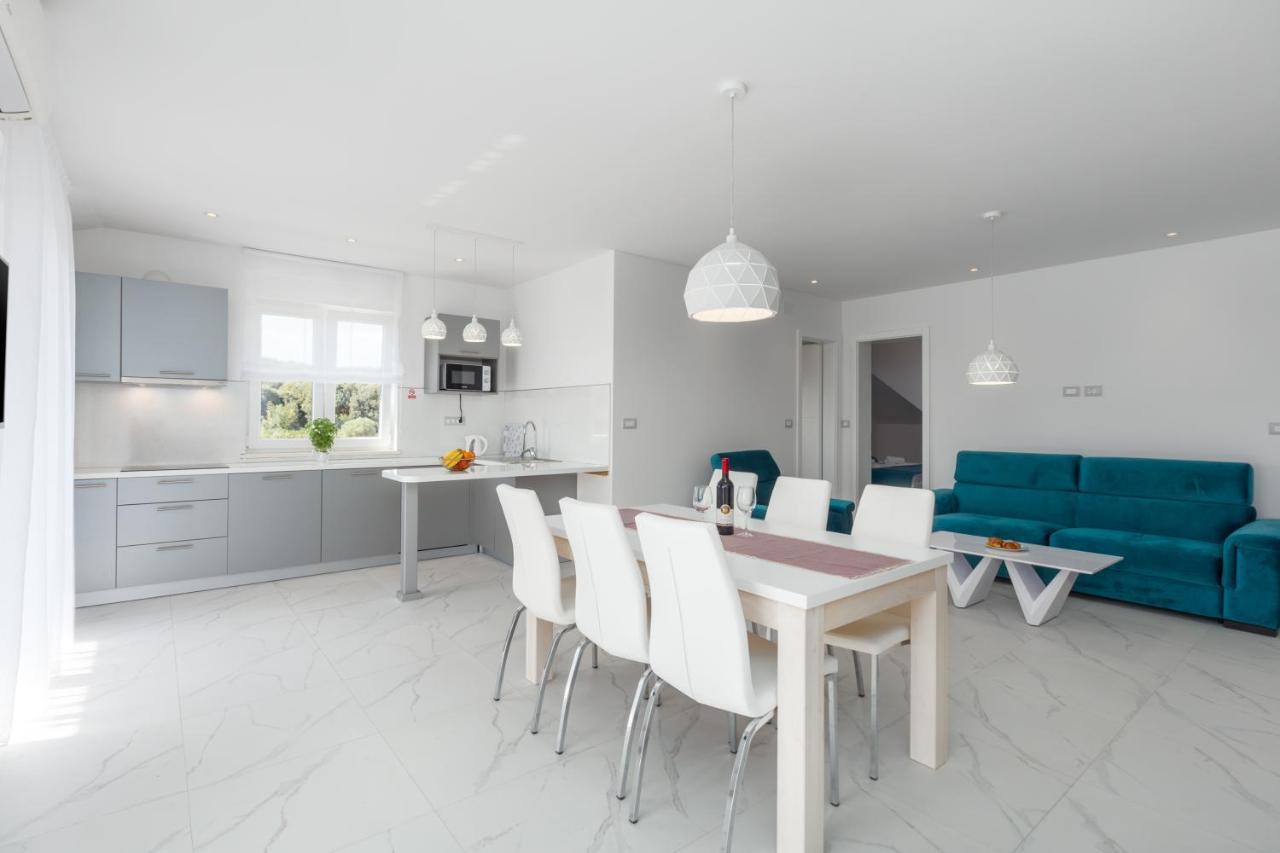 Ancora Apartment